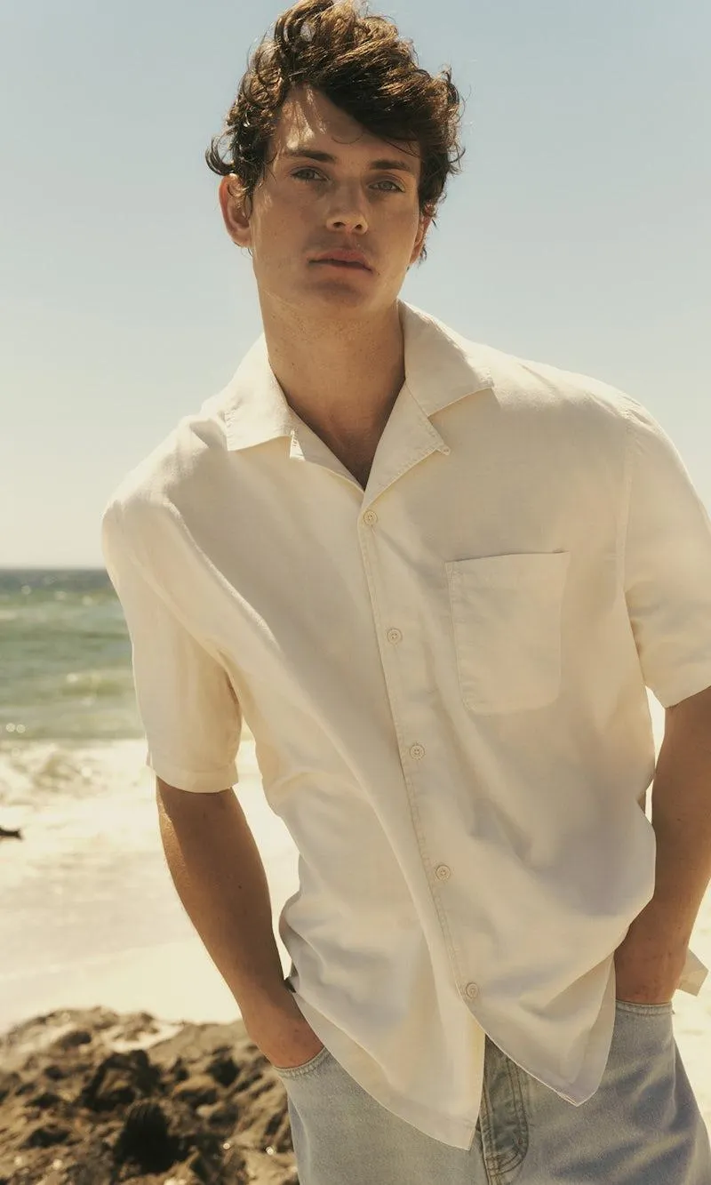 Kortermet skjorte med lomme