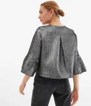 Bluse med utsvingte ermer