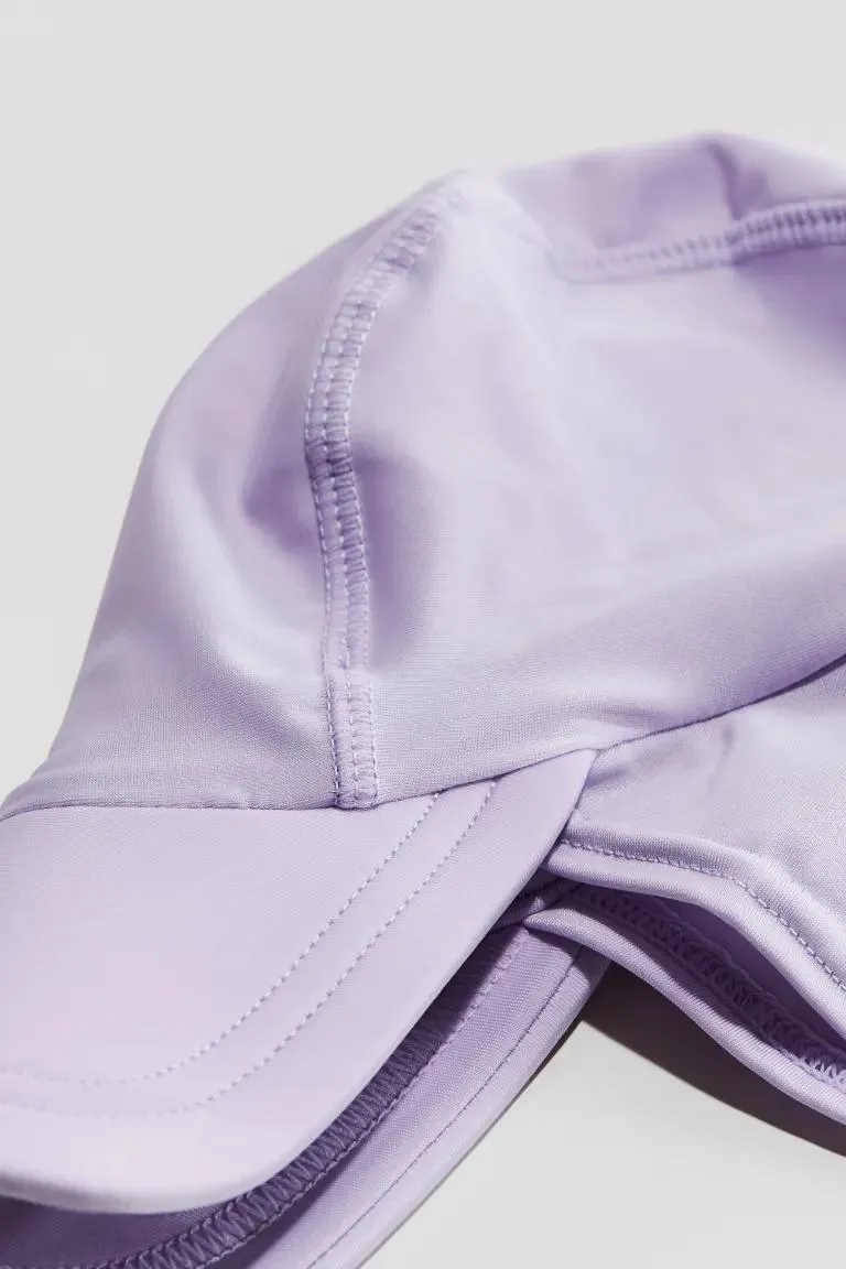 Aurinkolippis UPF 50