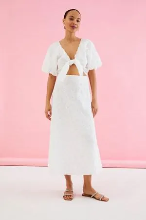 Monikäyttöinen mekko