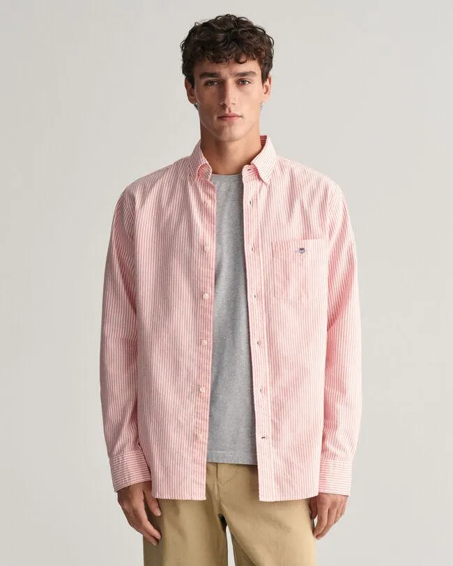 Regular fit ‑mitoitettu pystyraidallinen oxford-paita