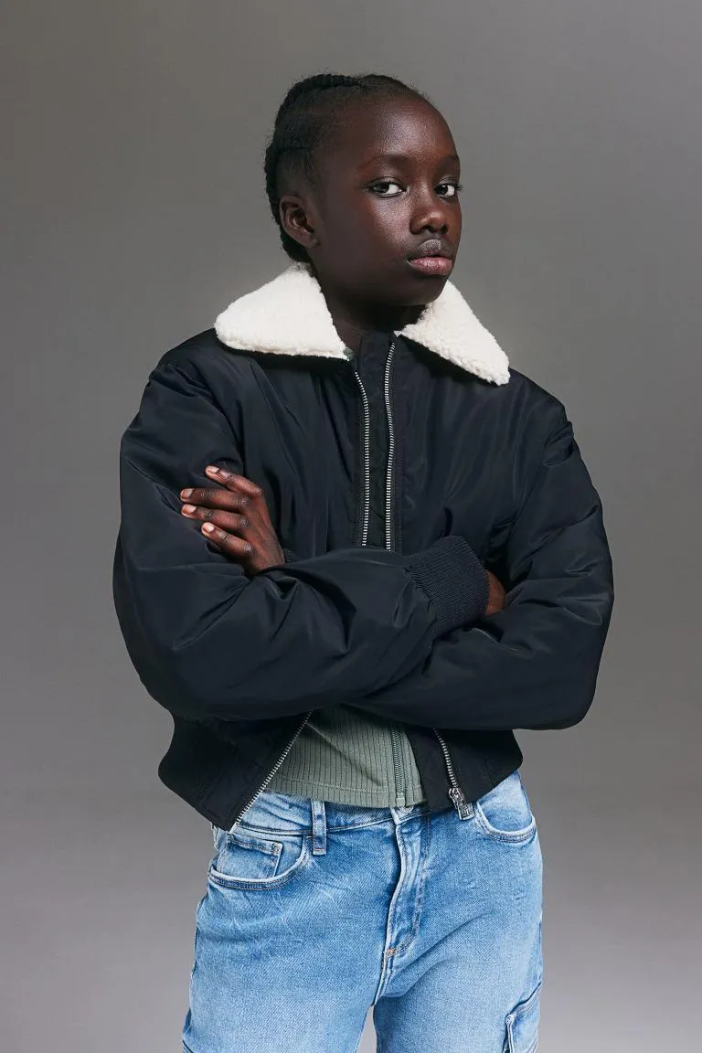 Pileekauluksinen lentäjäntakki