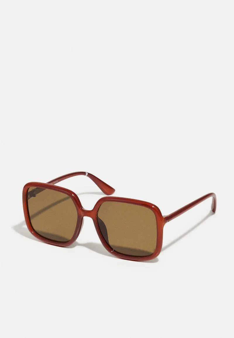 MILAN OVERSIZED RETRO SUNGLASSES - Aurinkolasit