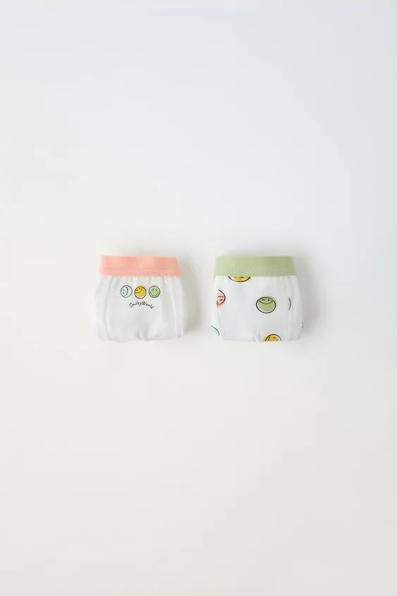 3-6 YEARS/ PACK OF TWO SMILEYWORLD ® BOXERS