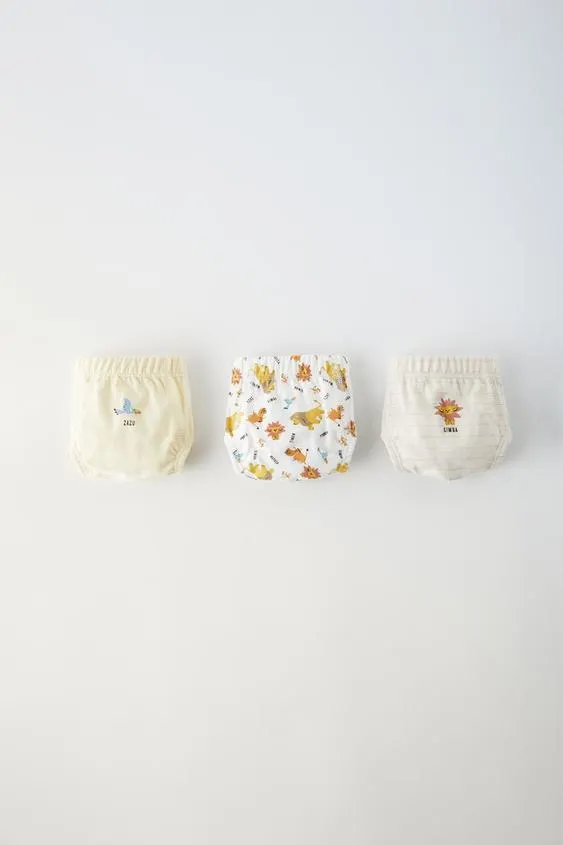 1-6 YEARS/ PACK OF THREE THE LION KING © DISNEY BRIEFS