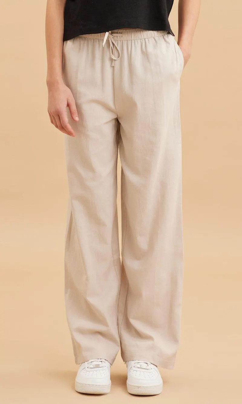 Housut pellavasekoitetta