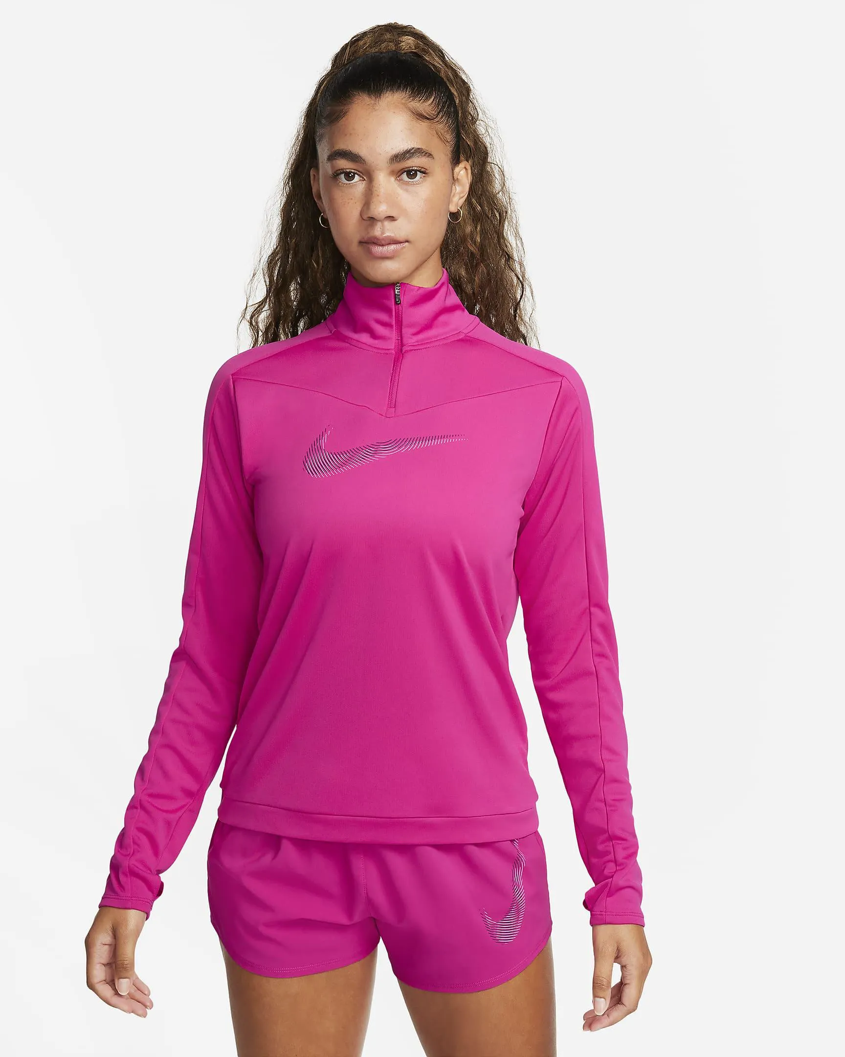 Nike Dri-FIT Swoosh