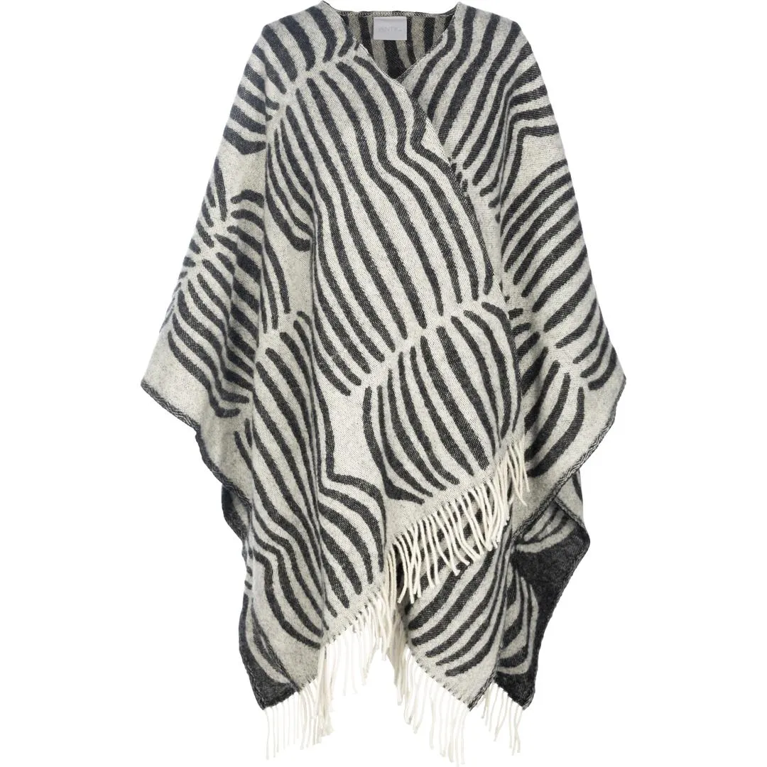 Vilja Wool Poncho