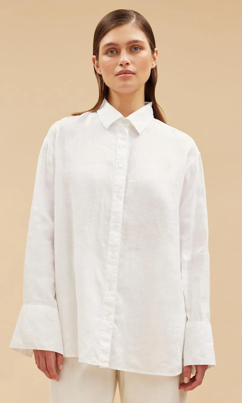 Oversized skjorte i 100% lin