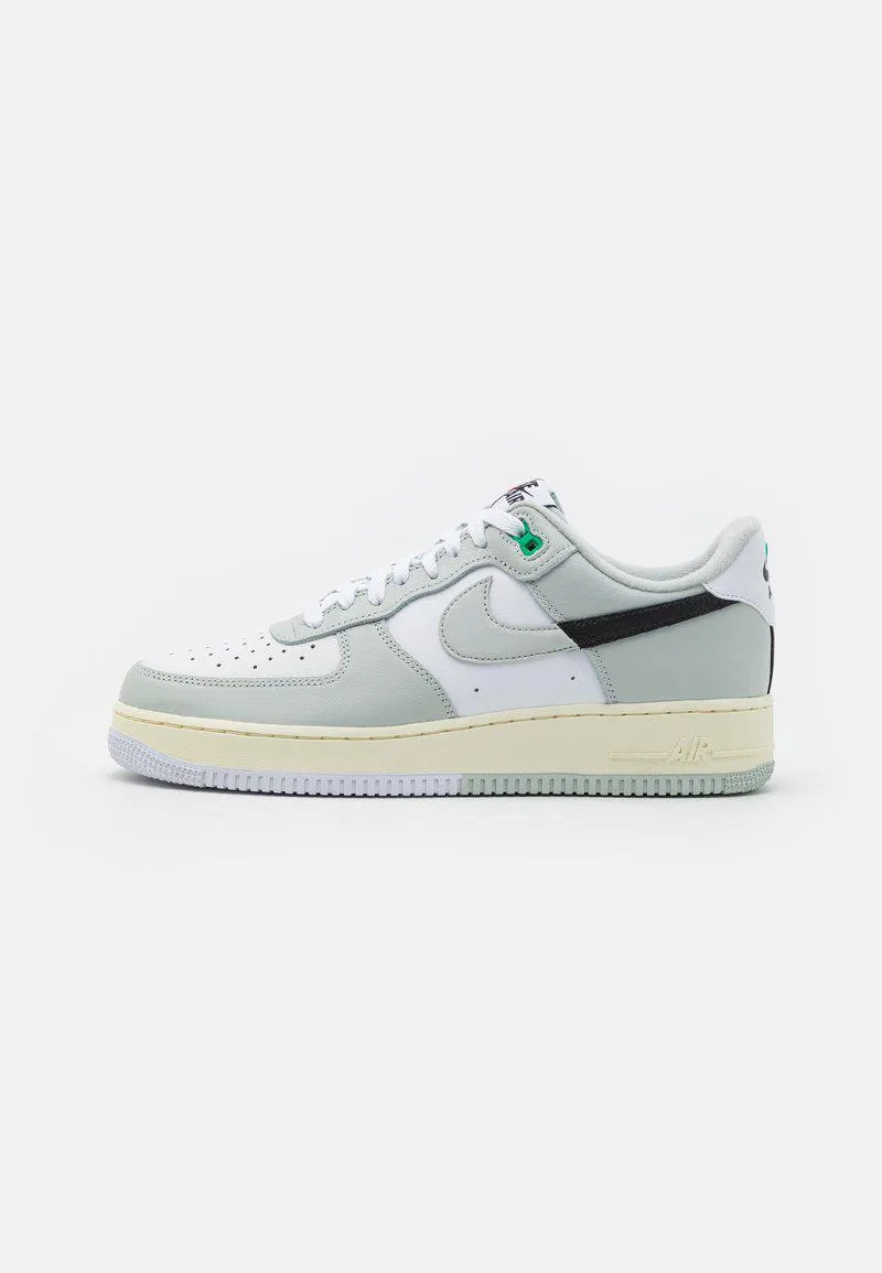 AIR FORCE 1 07 UNISEX - Matalavartiset tennarit