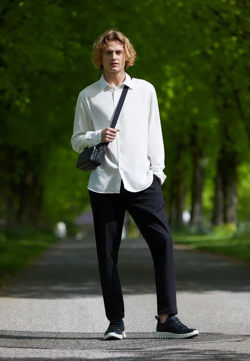 GRUUV - Matalavartiset tennarit