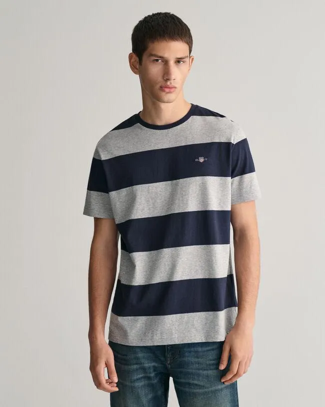 Leveäraitainen t‑paita