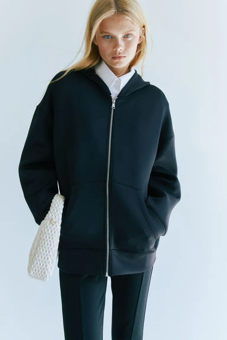 Oversize-huppari scuba-materiaalia