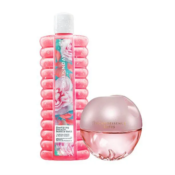 Soothing Lotus Petals -lahjasetti naiselle