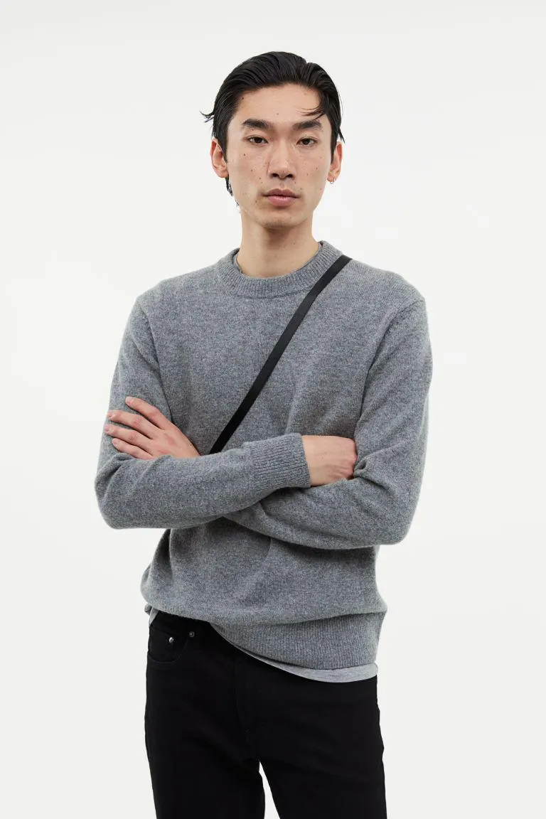 Villainen neulepusero Regular Fit