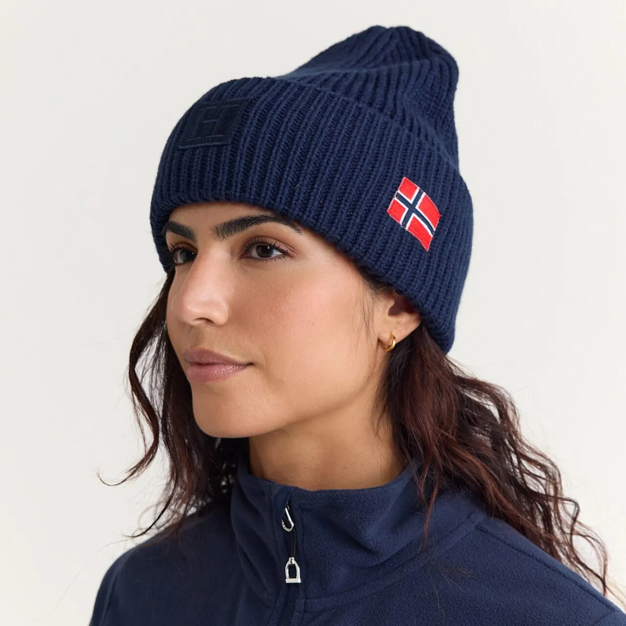 Myssy Hööks Colour knitted flag