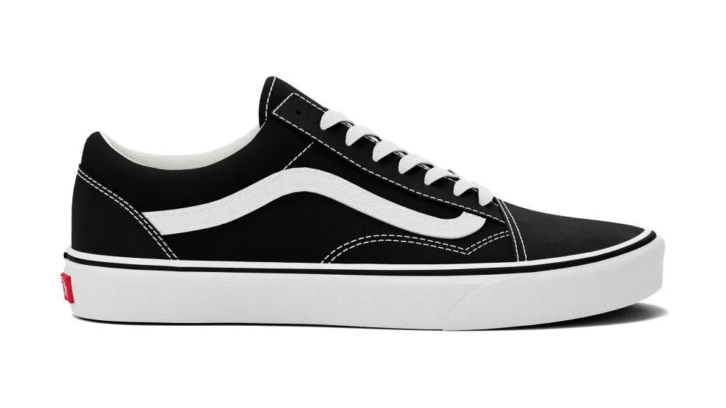 -matalavartiset tennarit