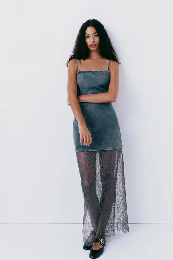 VESTIDO DENIM COM RENDA