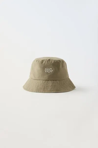 EMBROIDERED HAT