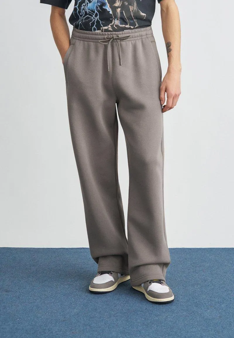 PANT - Verryttelyhousut - olive grey