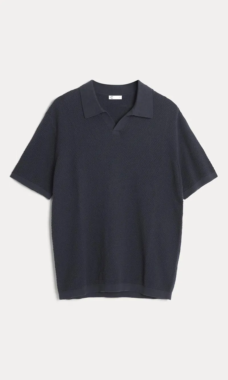 T-paita kauluksilla 100 % puuvillaa