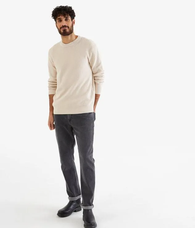 Paksuneuloksinen pusero