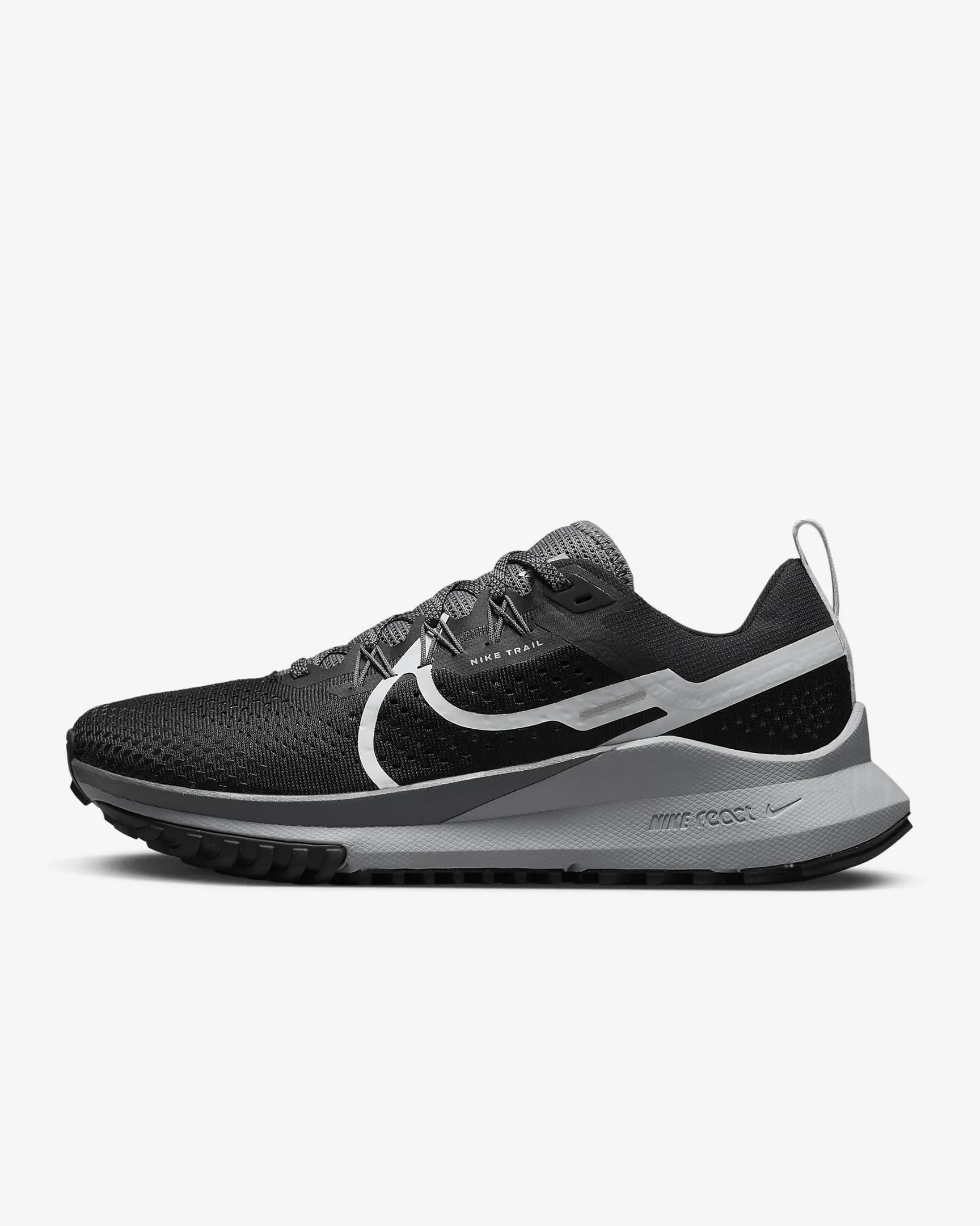 Nike Pegasus Trail 4