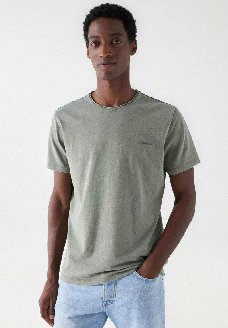 SLIM - T-paita