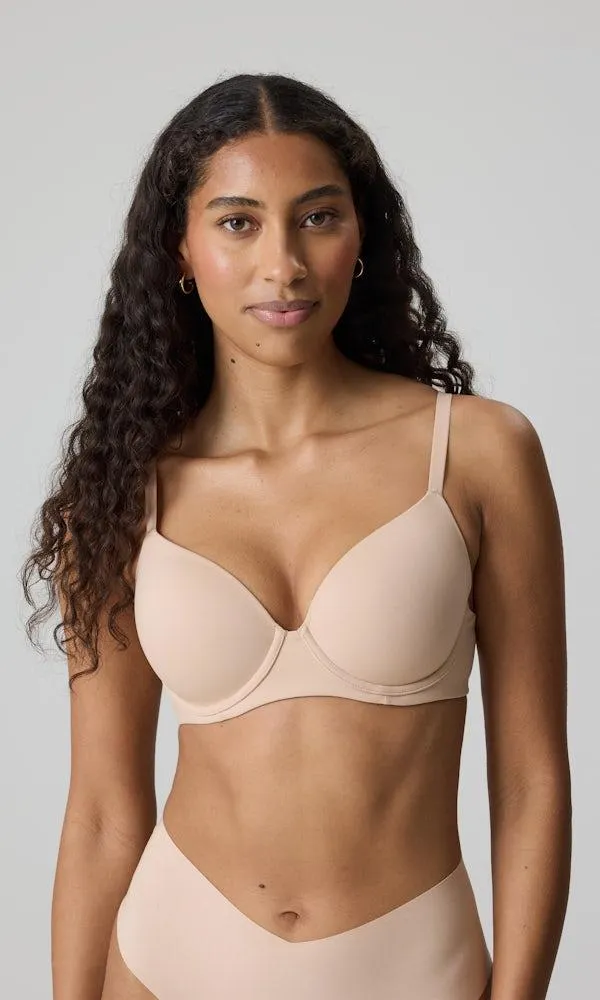 T-paita rintaliivit toppauksella