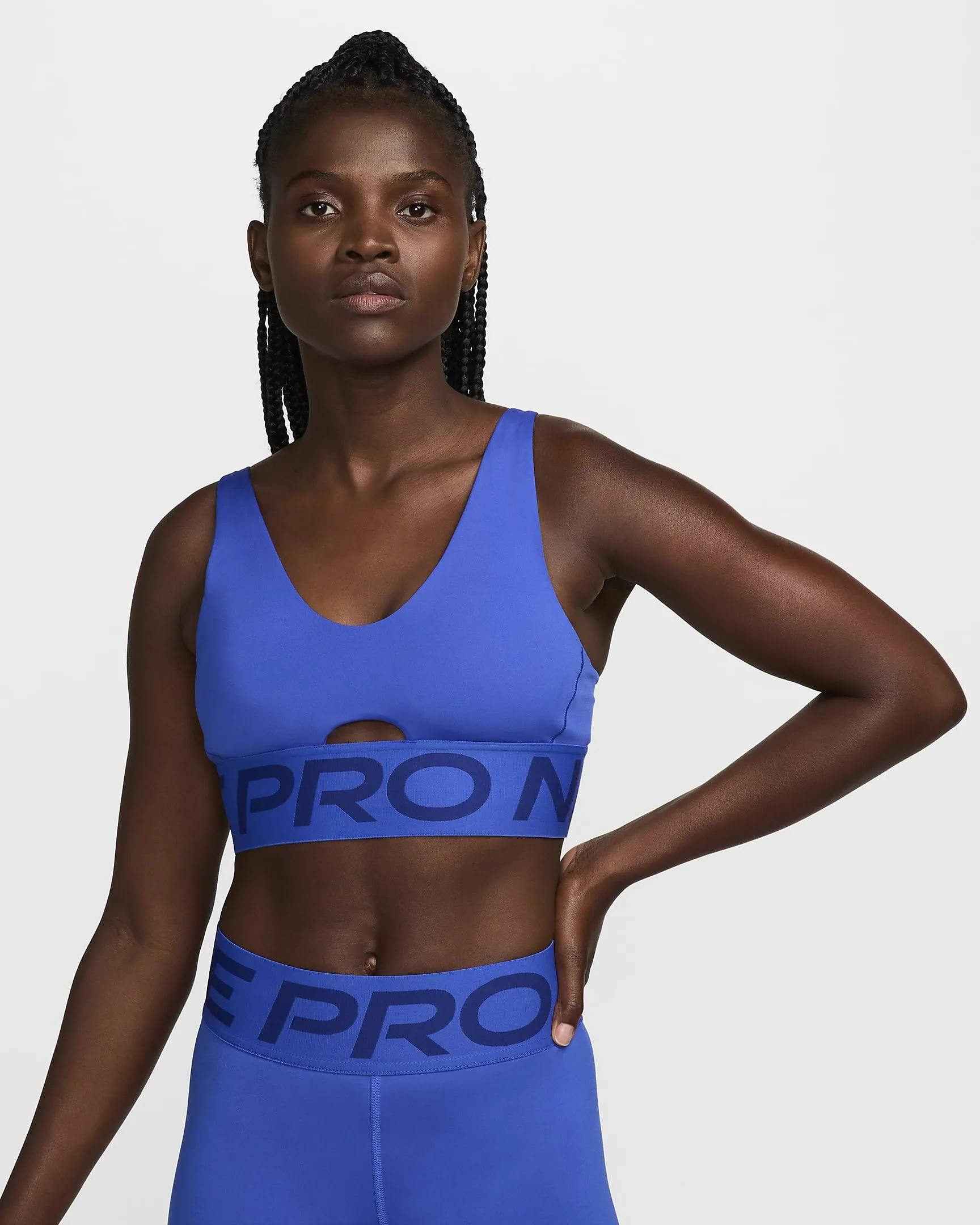 Nike Pro Indy Plunge