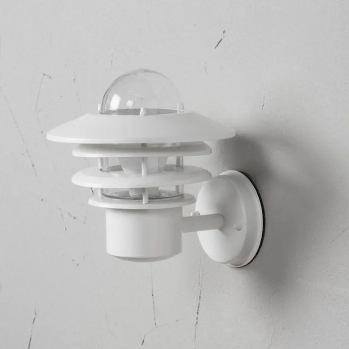 AIRAM KÄPYLÄ MINI SEINÄVALAISIN VALKOINEN MAX. 60 W E27