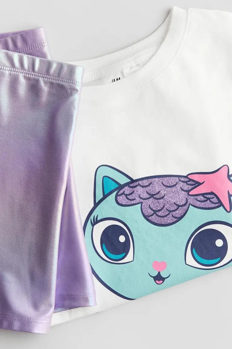 Kaksiosainen painokuvallinen setti