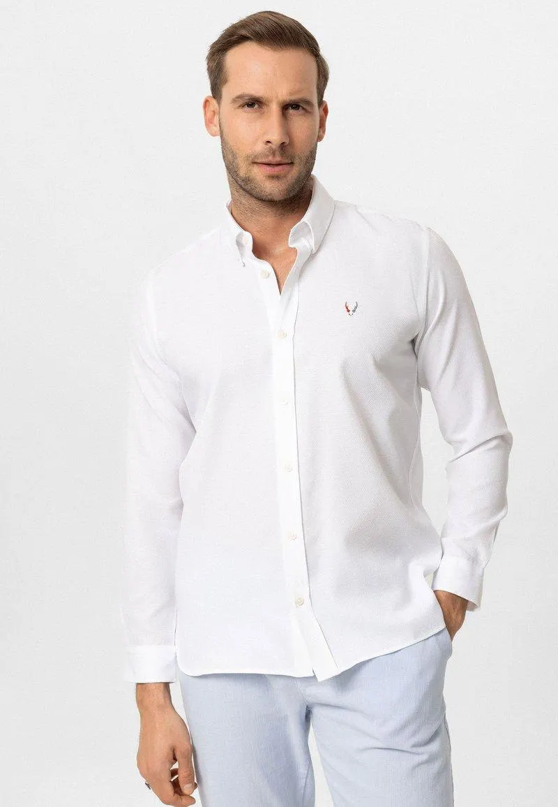 Vapaa-ajan kauluspaita