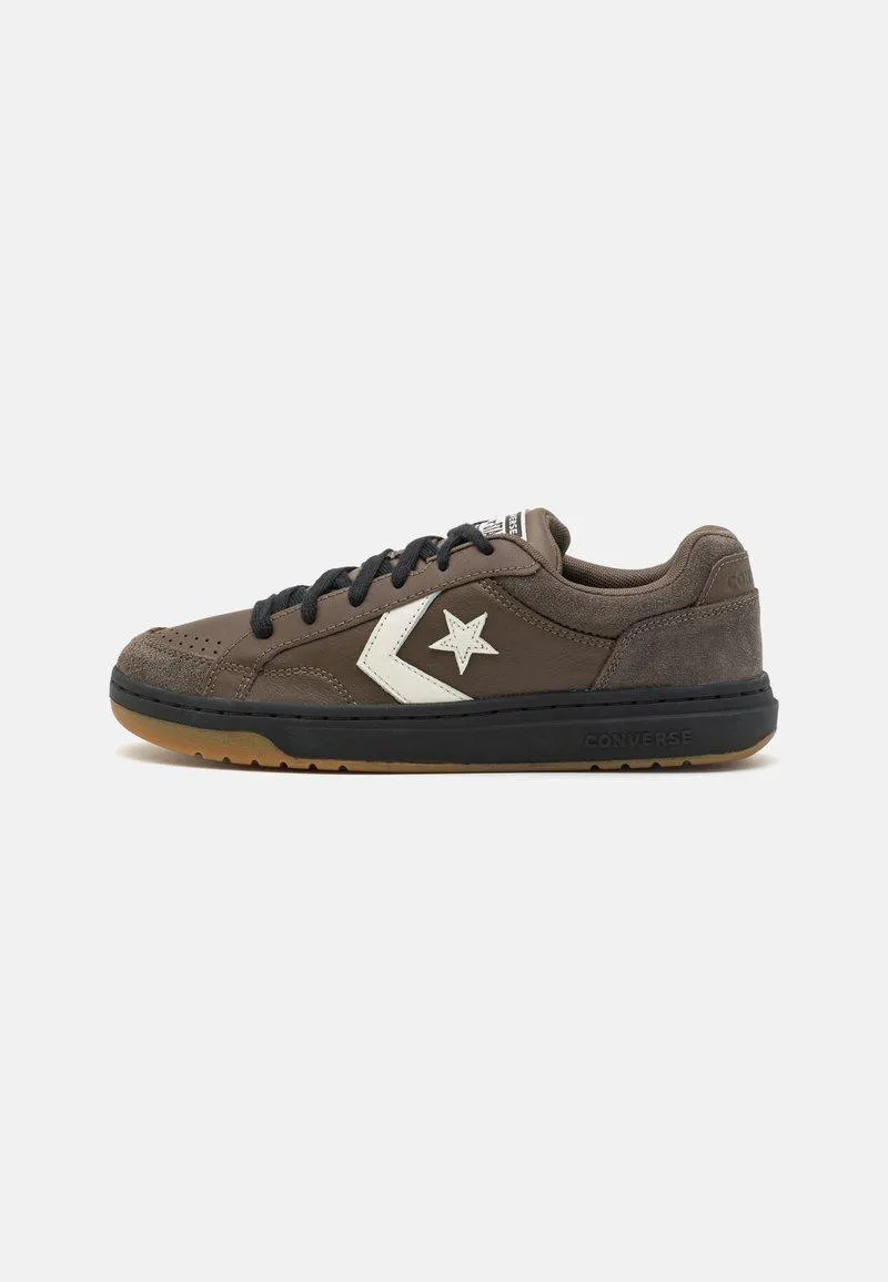 PRO BLAZE CLASSIC UNISEX - Matalavartiset tennarit