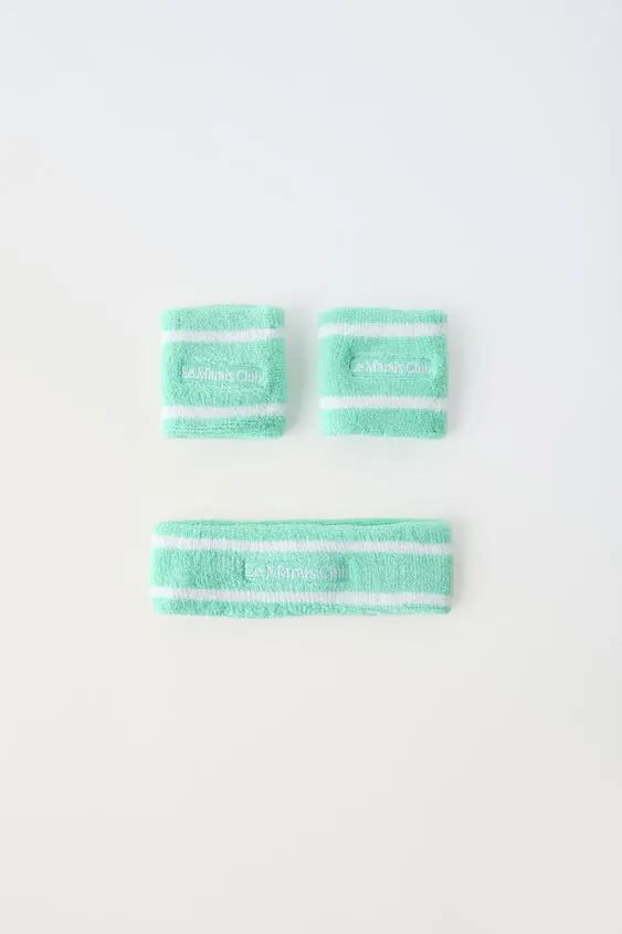 PACK OF 2 STRIPED WRISTBANDS AND HEADBAND