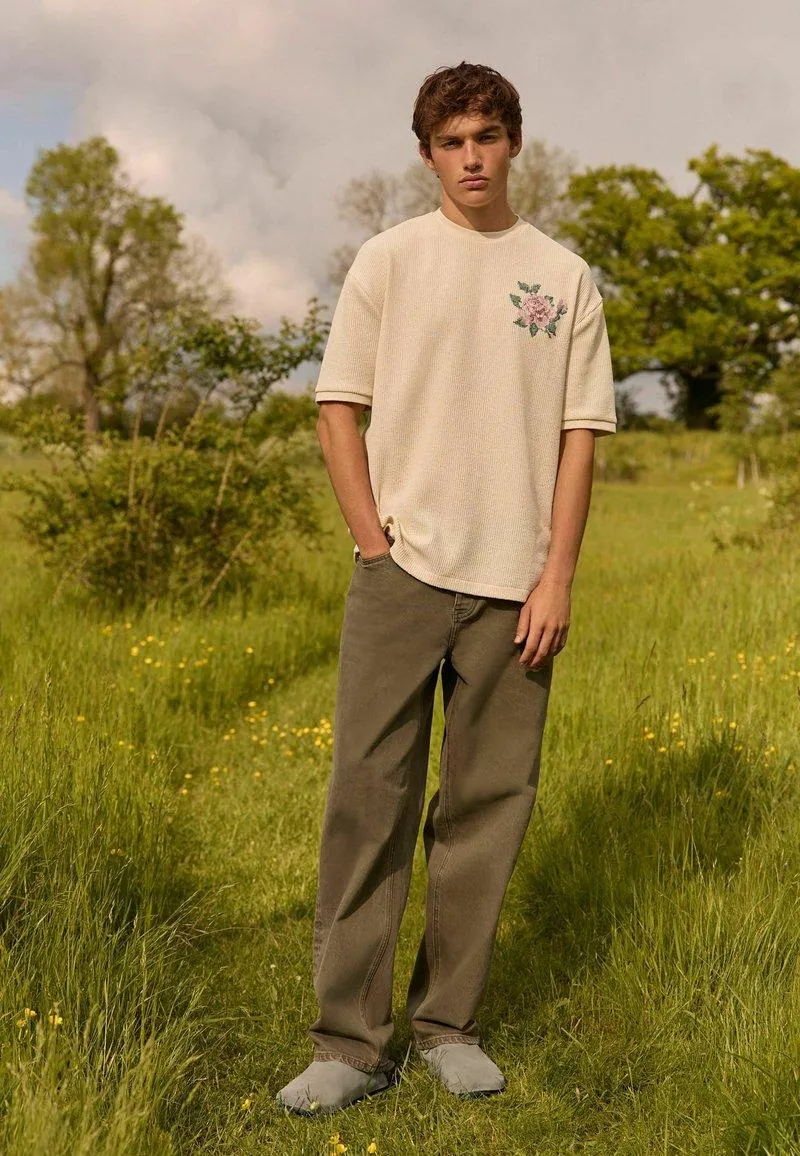 REGULAR FIT - Printtipaita