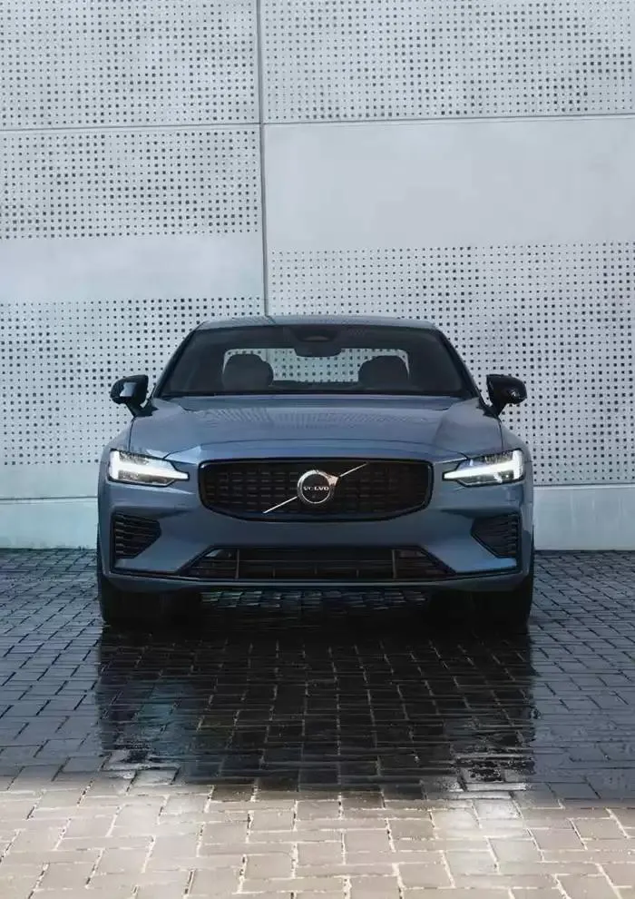 LA NOUVELLE VOLVO S60 du 7 janvier au 31 décembre 2025 - Catalogue page 15