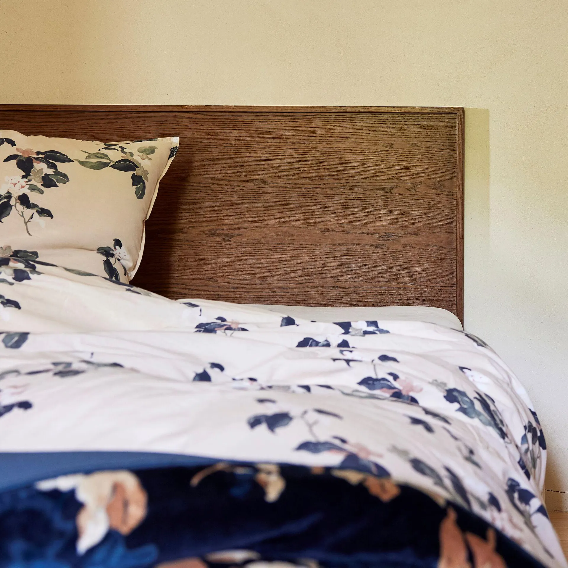 Tête de lit en chêne massif L168cm - bois foncé