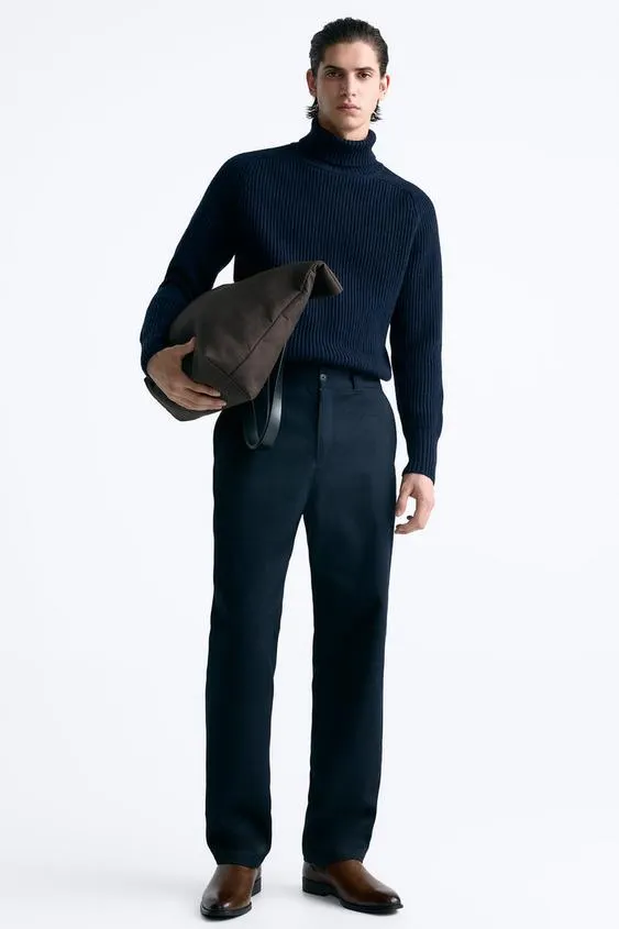 CHELSEA BOOTS WITH POINTED TOE