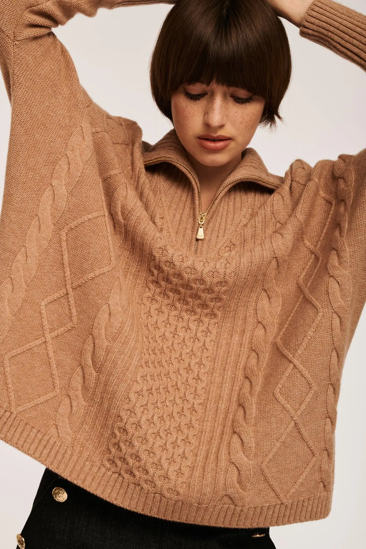 Pull en maille torsadée