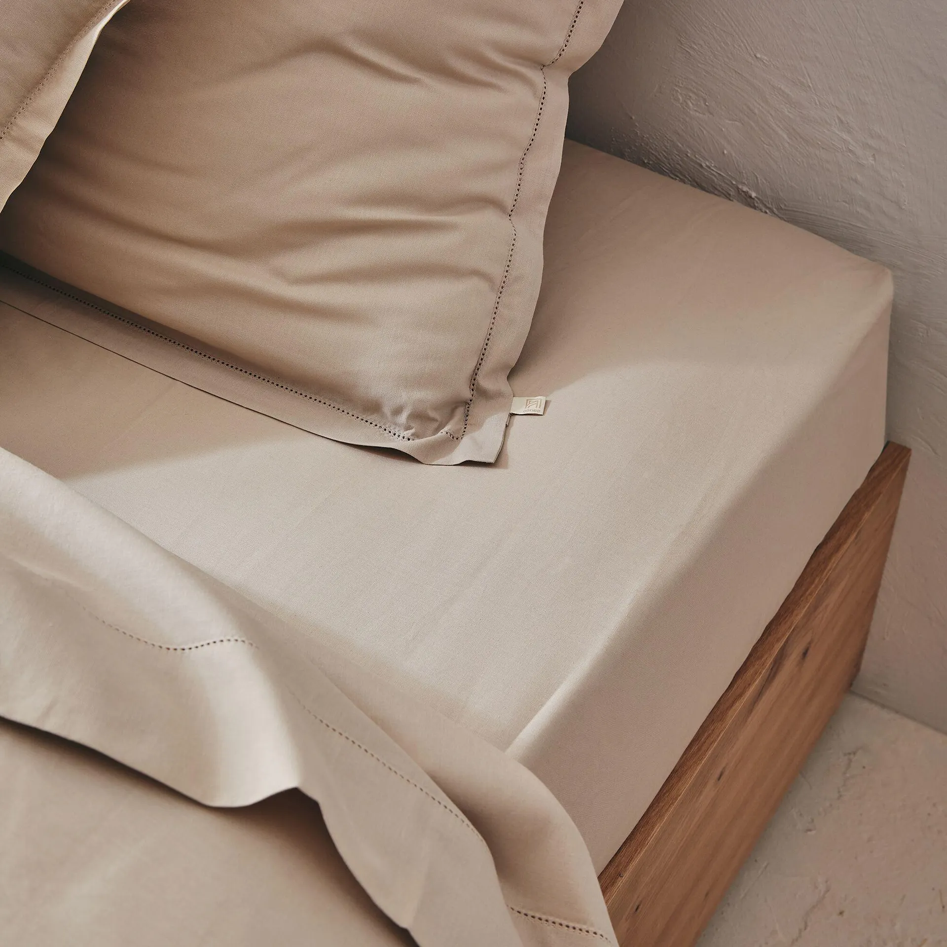 Drap housse en coton bio 90x200cm b30cm - beige alpilles