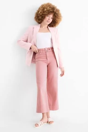 Cropped wide leg jeans with belt - mid-rise waist