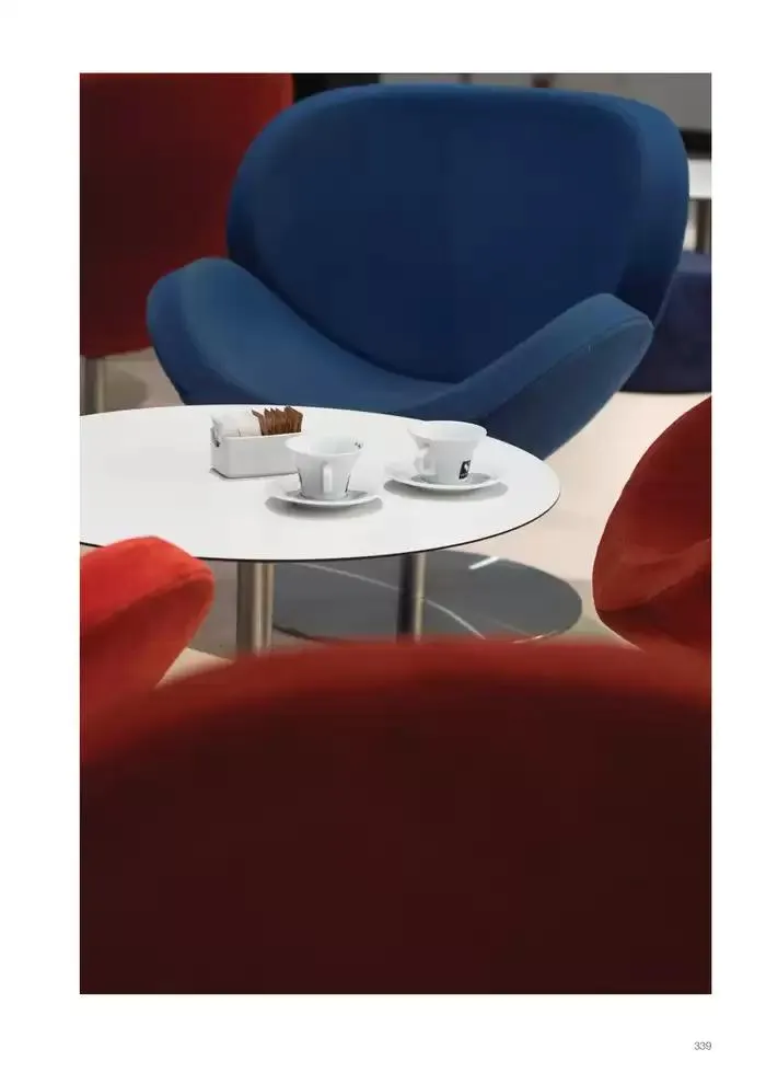 C O N T R A C T L O O K B O O K du 7 janvier au 31 décembre 2025 - Catalogue page 339