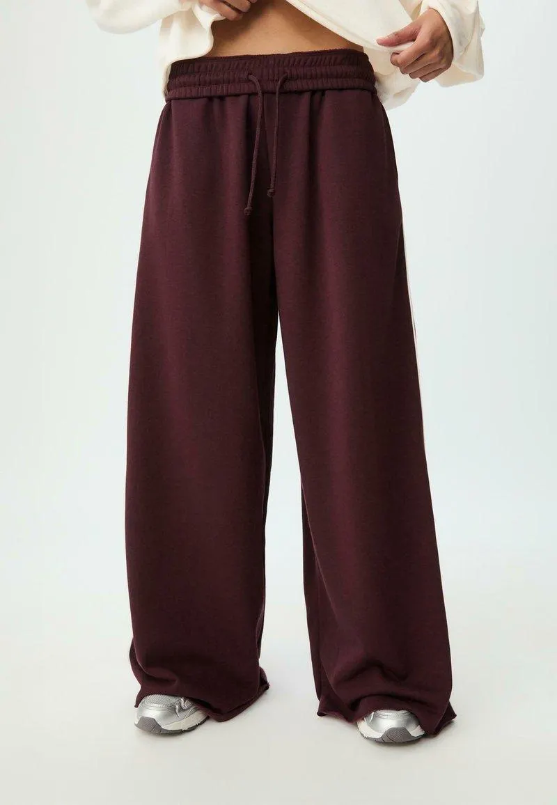 WIDE LEG WITH TRIM DETAIL - Pantalon de survêtement - dark red