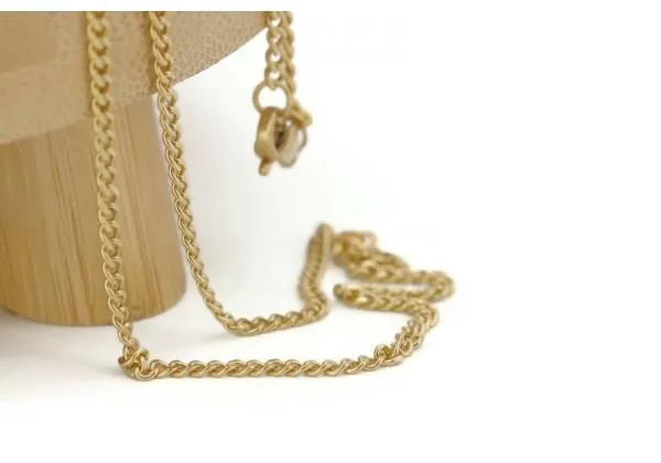 Collier Maille Gourmette en Acier Inoxydable - Longueur : ± 60 cm - Maille 3 x 2 x 0,6 mm - Couleur Doré