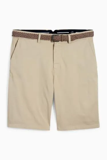 Shorts with belt