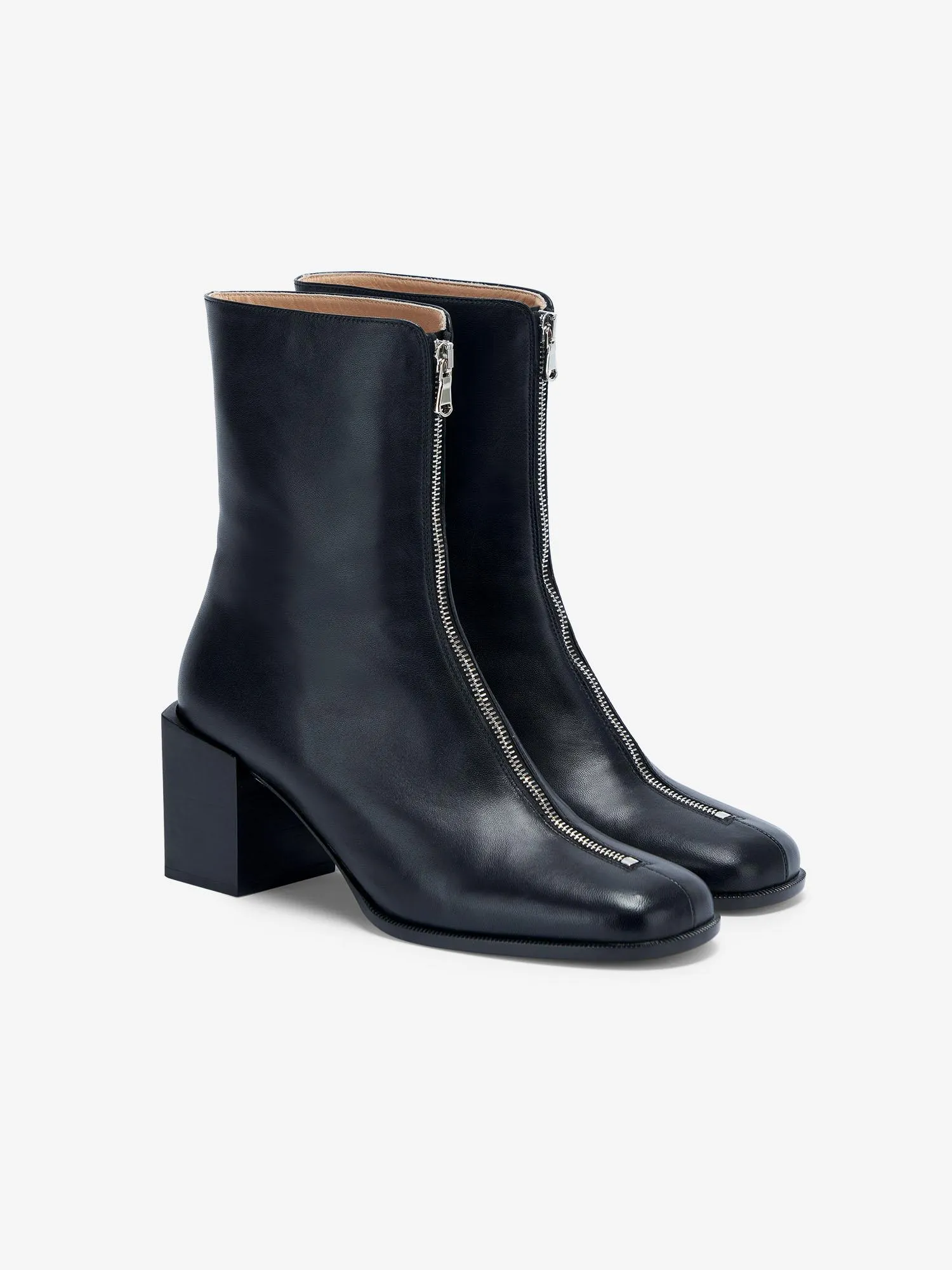 CARRIE LOW BOOTS IN LEATHER BLACK