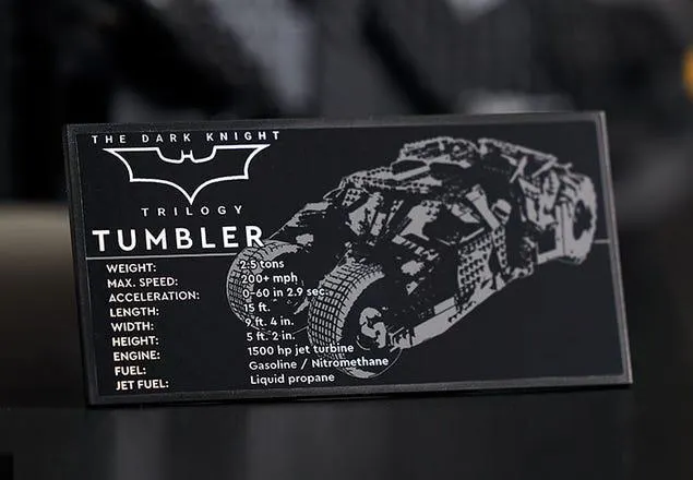 LEGO® DC Batman™ La Batmobile™ Tumbler