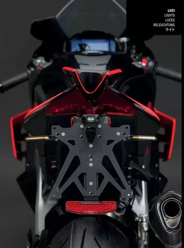 LIGHTECH 2025 du 6 mai au 31 décembre 2025 - Catalogue page 95