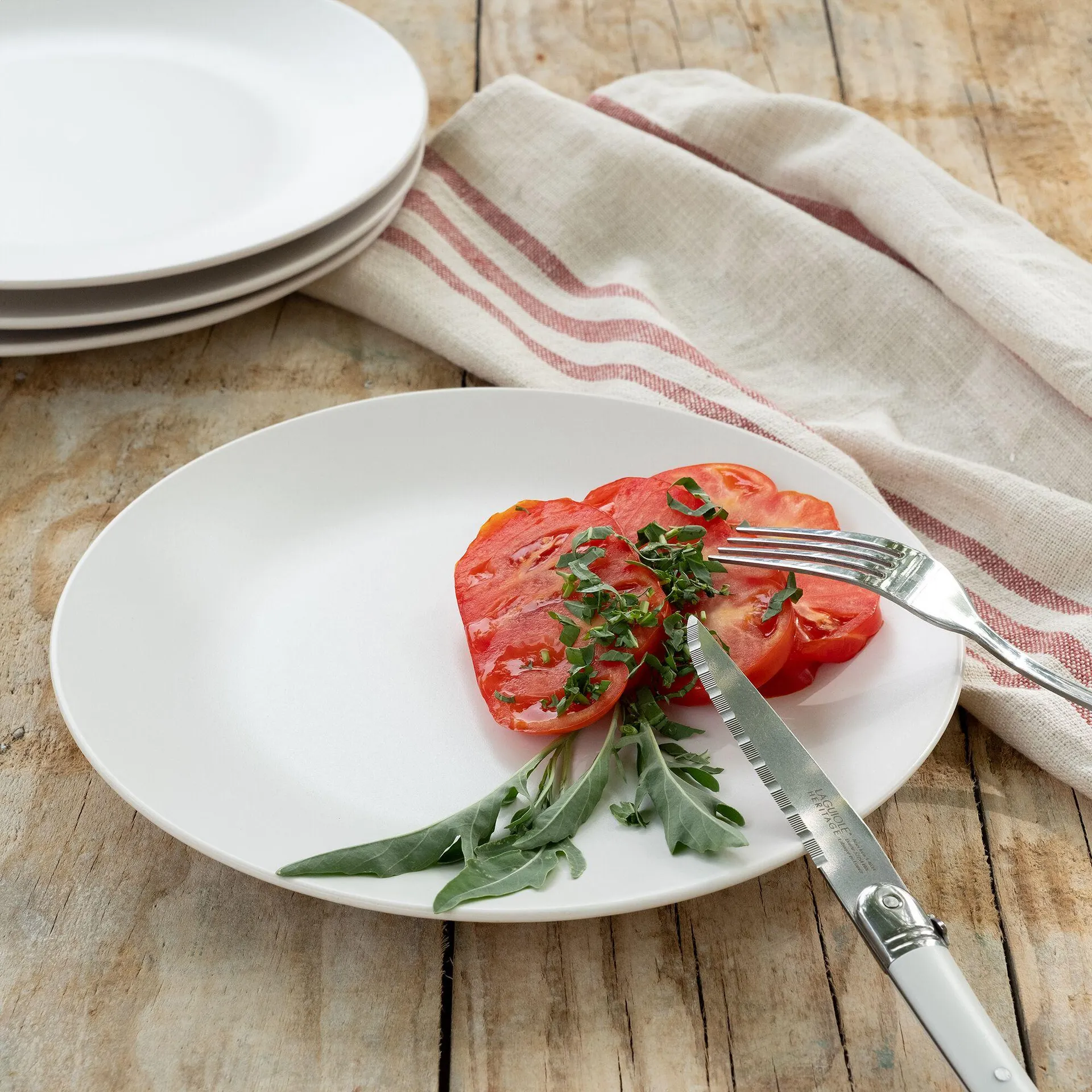 Assiette plate en faïence D26cm - blanc ventoux
